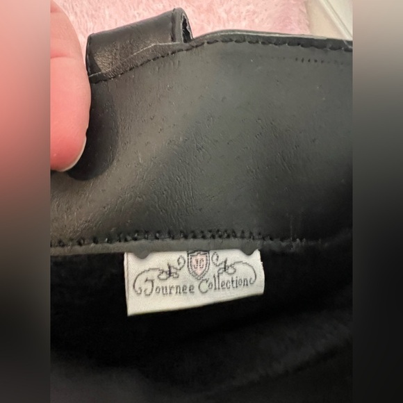 Journee Collection Women's Black Knee-High Boots - Picture 11 of 11